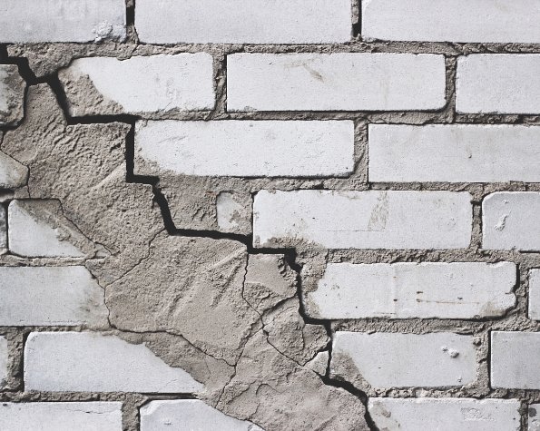 tree too close cracked foundation